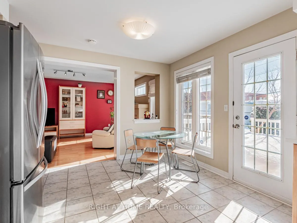 Photo 16 of 27 Wiltshire Drive, Markham, Berczy — HOMEH