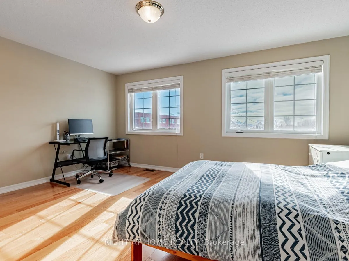 Photo 25 of 27 Wiltshire Drive, Markham, Berczy — HOMEH