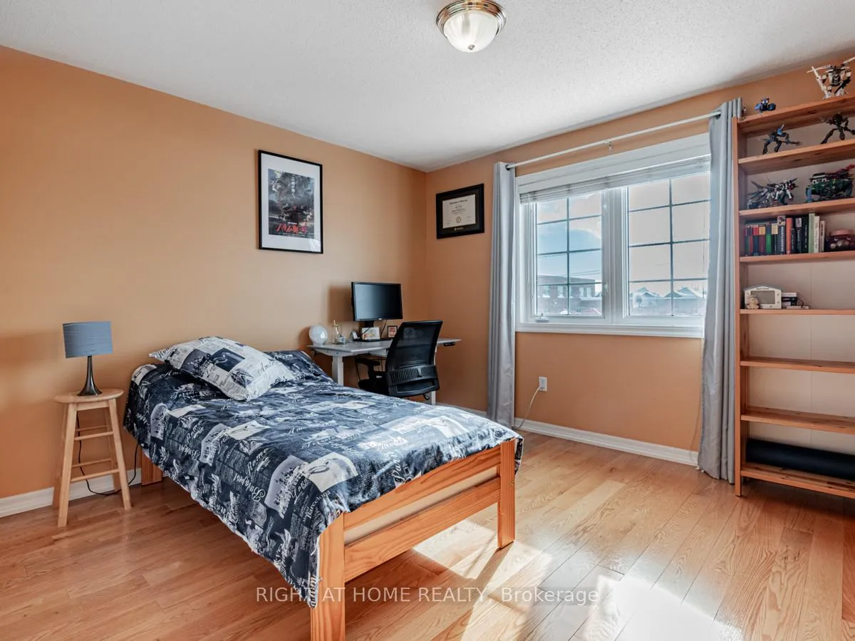 Photo 28 of 27 Wiltshire Drive, Markham, Berczy — HOMEH