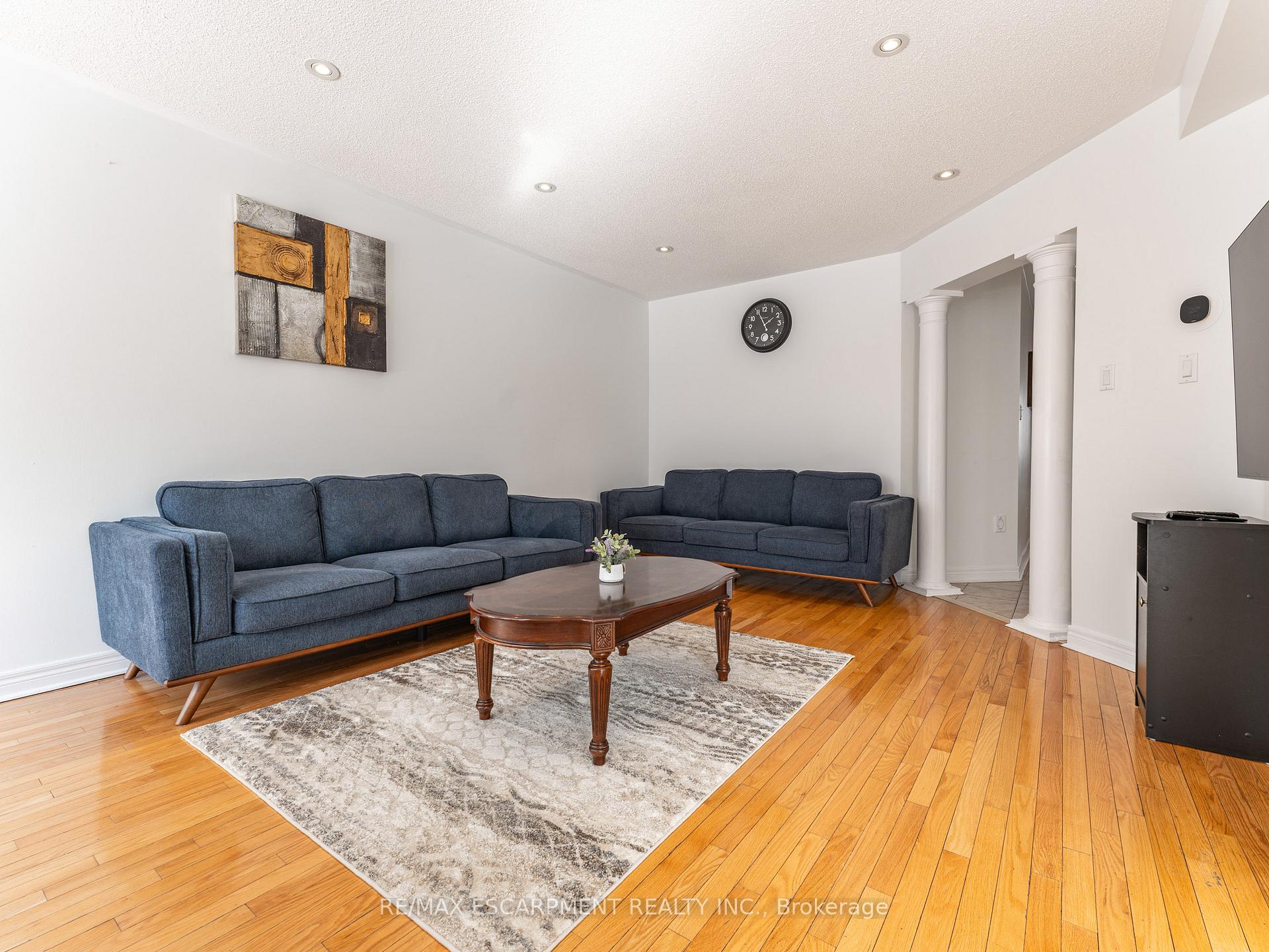Photo 8 of 40 Cathmar Drive, Markham, Greensborough — HOMEH