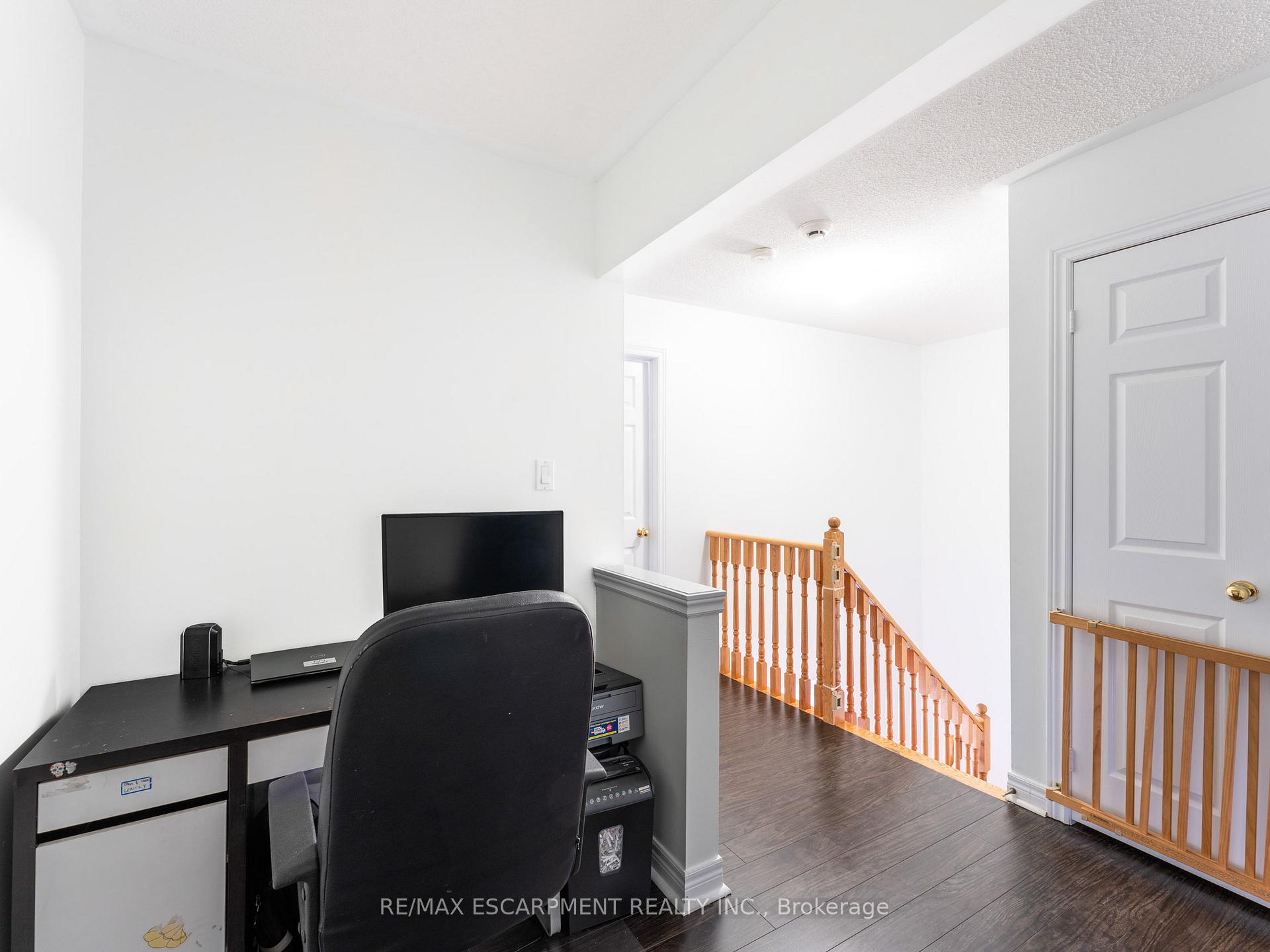 Photo 24 of 40 Cathmar Drive, Markham, Greensborough — HOMEH