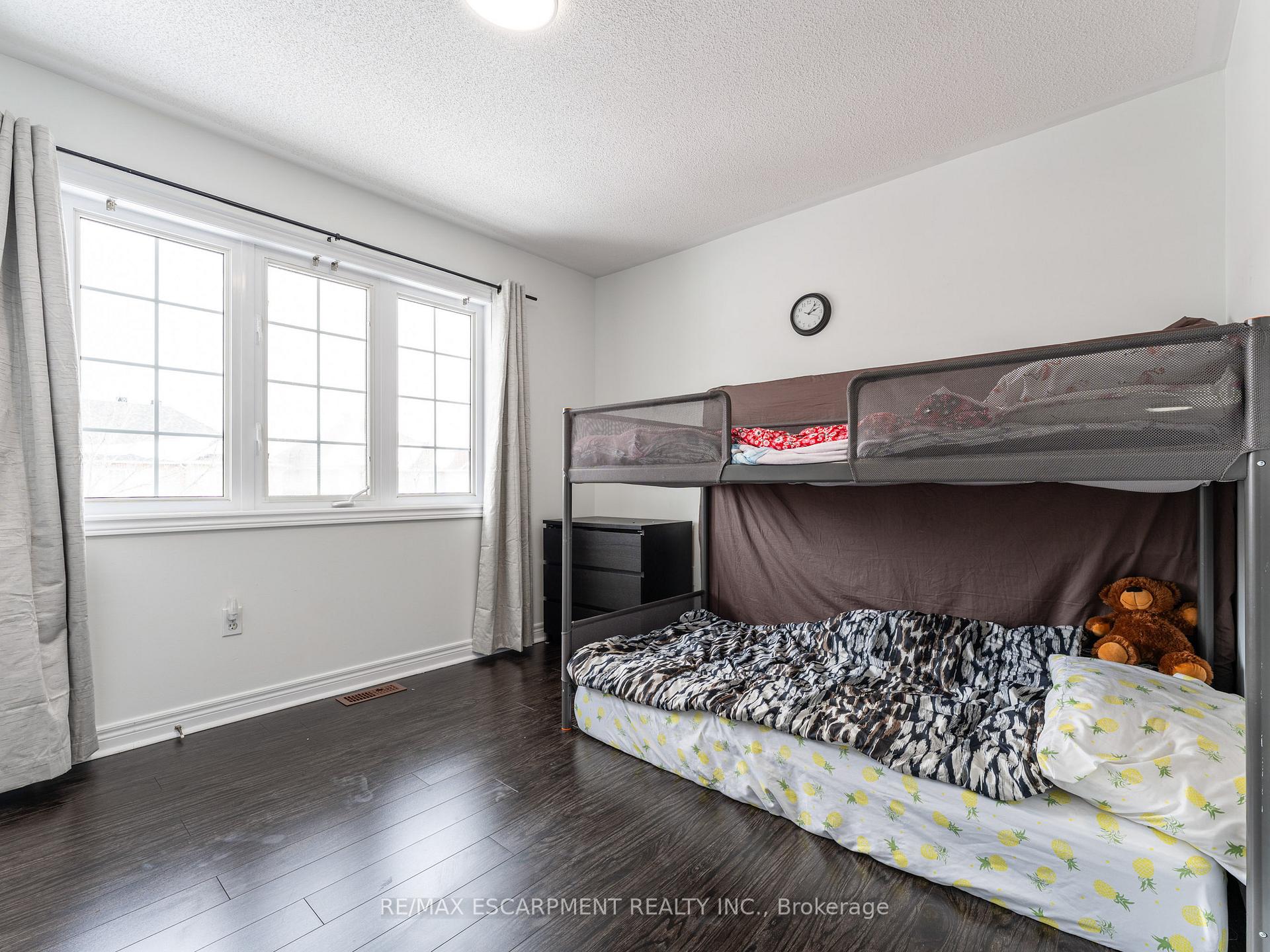 Photo 25 of 40 Cathmar Drive, Markham, Greensborough — HOMEH
