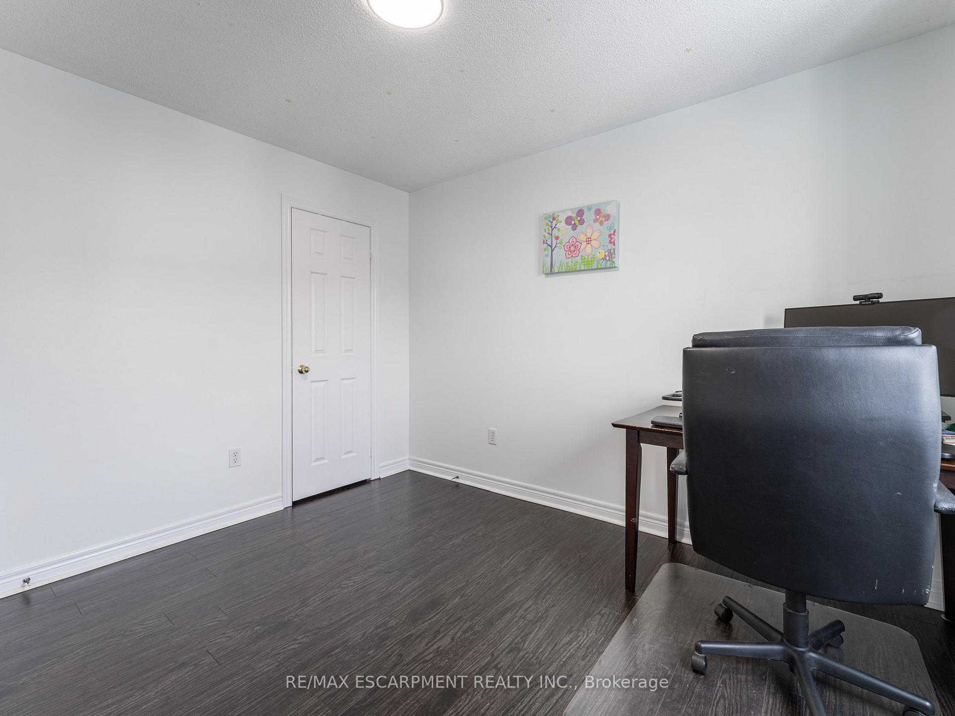 Photo 28 of 40 Cathmar Drive, Markham, Greensborough — HOMEH