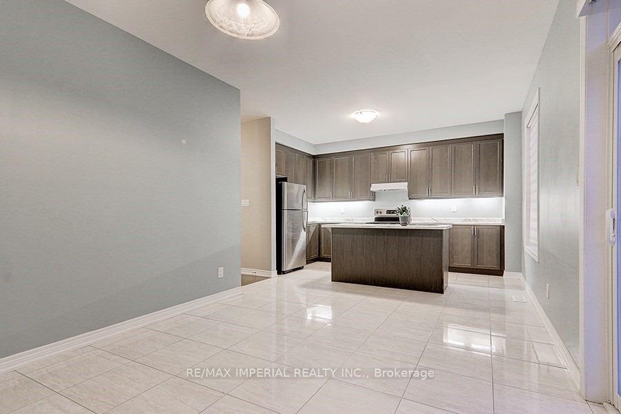 Photo 10 of 110 Luzon Avenue, Markham, Box Grove — HOMEH