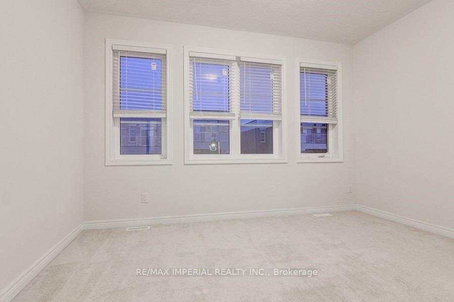 Photo 18 of 110 Luzon Avenue, Markham, Box Grove — HOMEH
