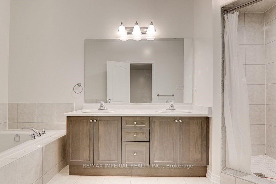 Photo 25 of 110 Luzon Avenue, Markham, Box Grove — HOMEH