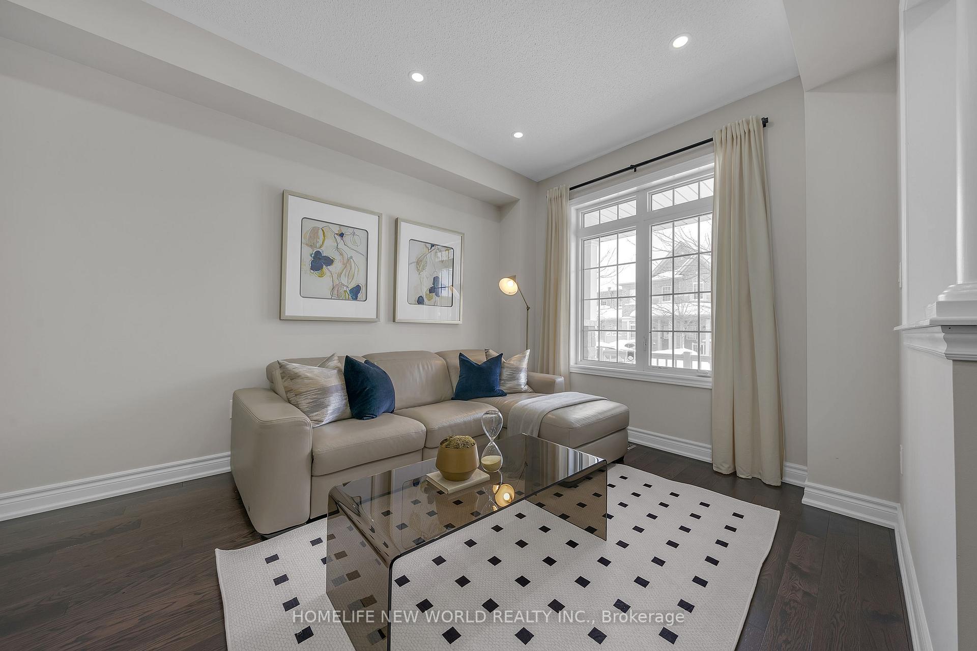 Photo 6 of 20 Begonia Street, Markham, Wismer — HOMEH