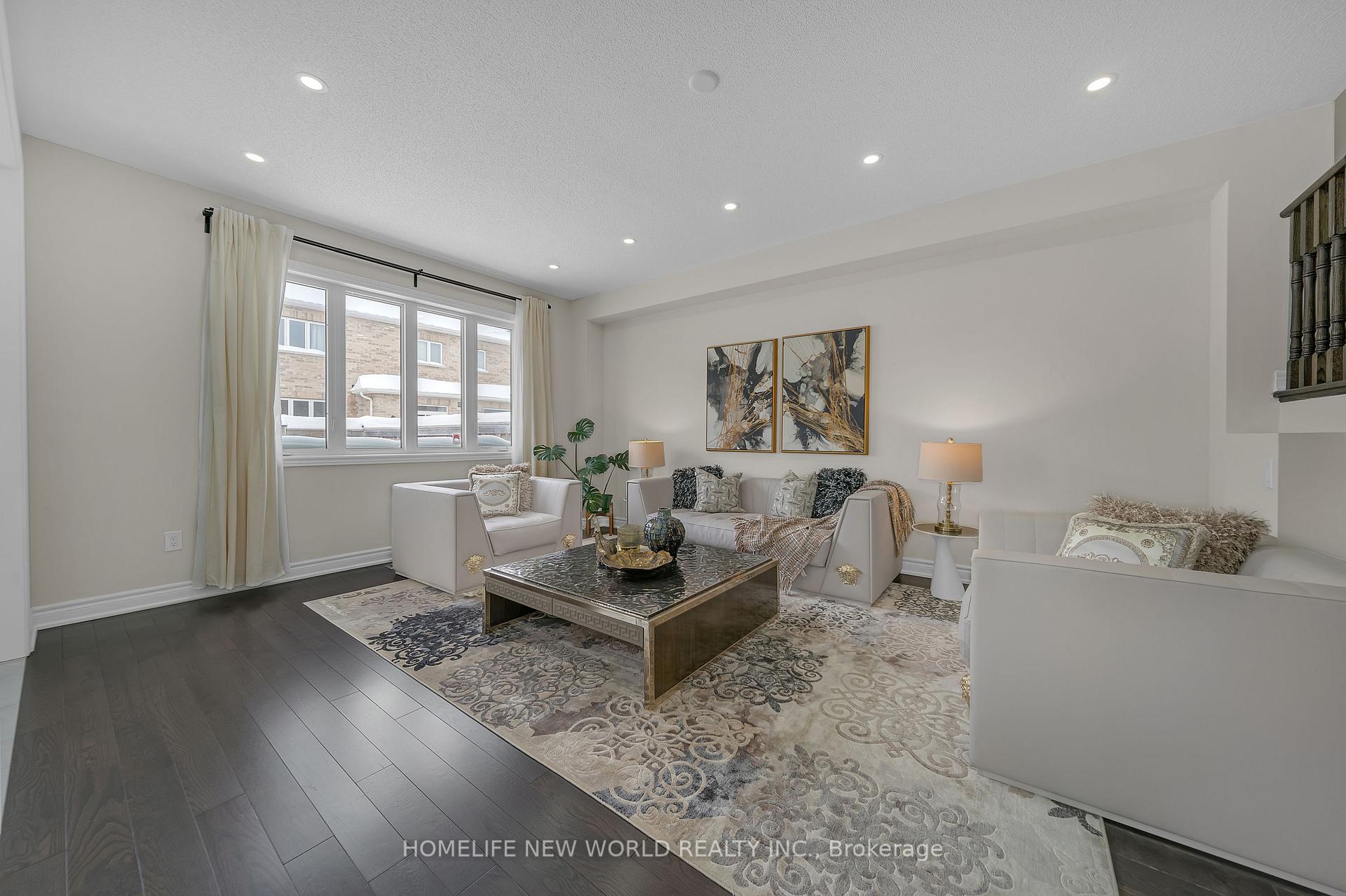 Photo 12 of 20 Begonia Street, Markham, Wismer — HOMEH