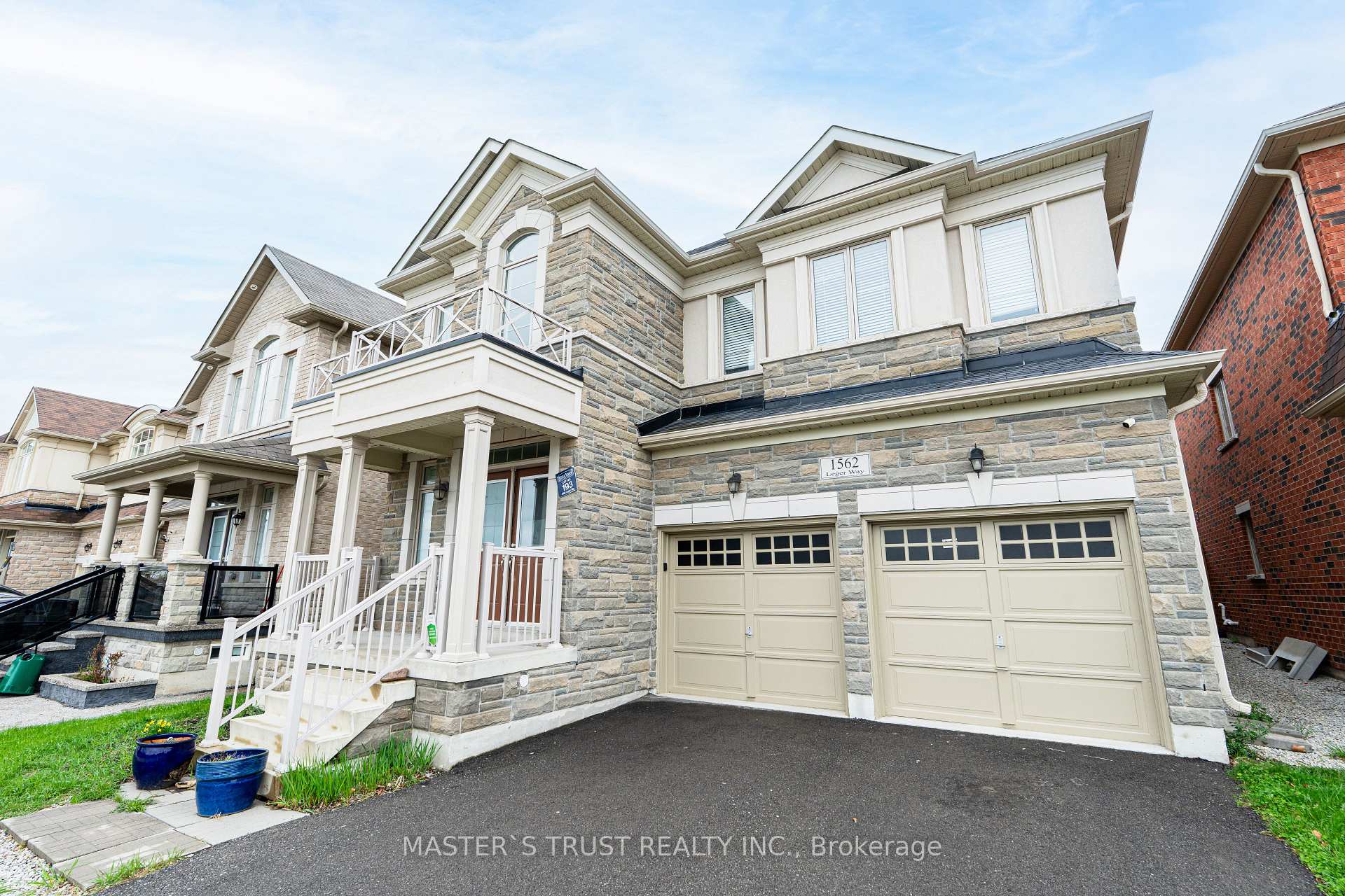 Photo 26 of 1562 Leger Way, Milton, Ford — HOMEH