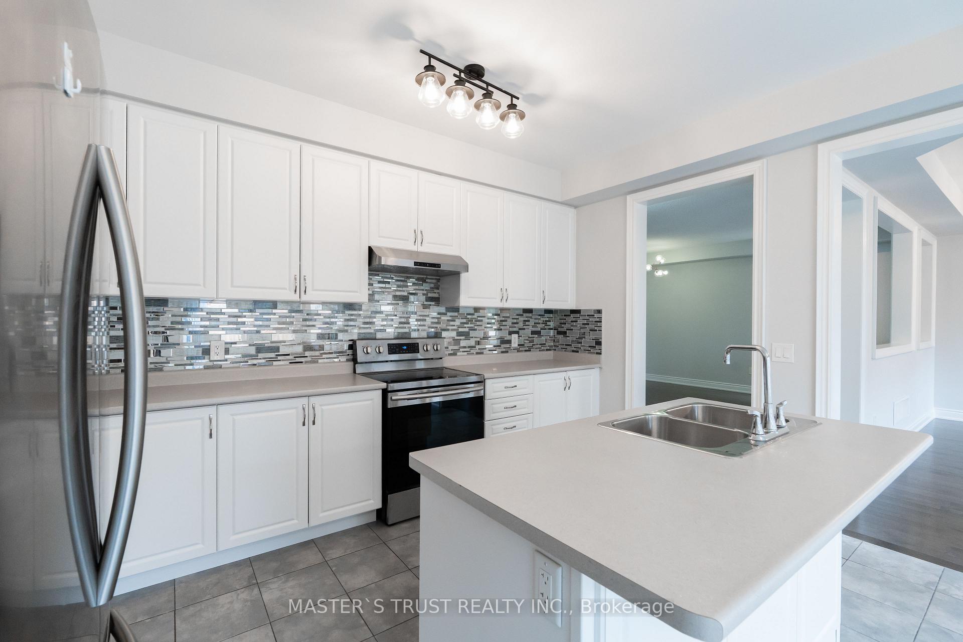 Photo 11 of 1562 Leger Way, Milton, Ford — HOMEH