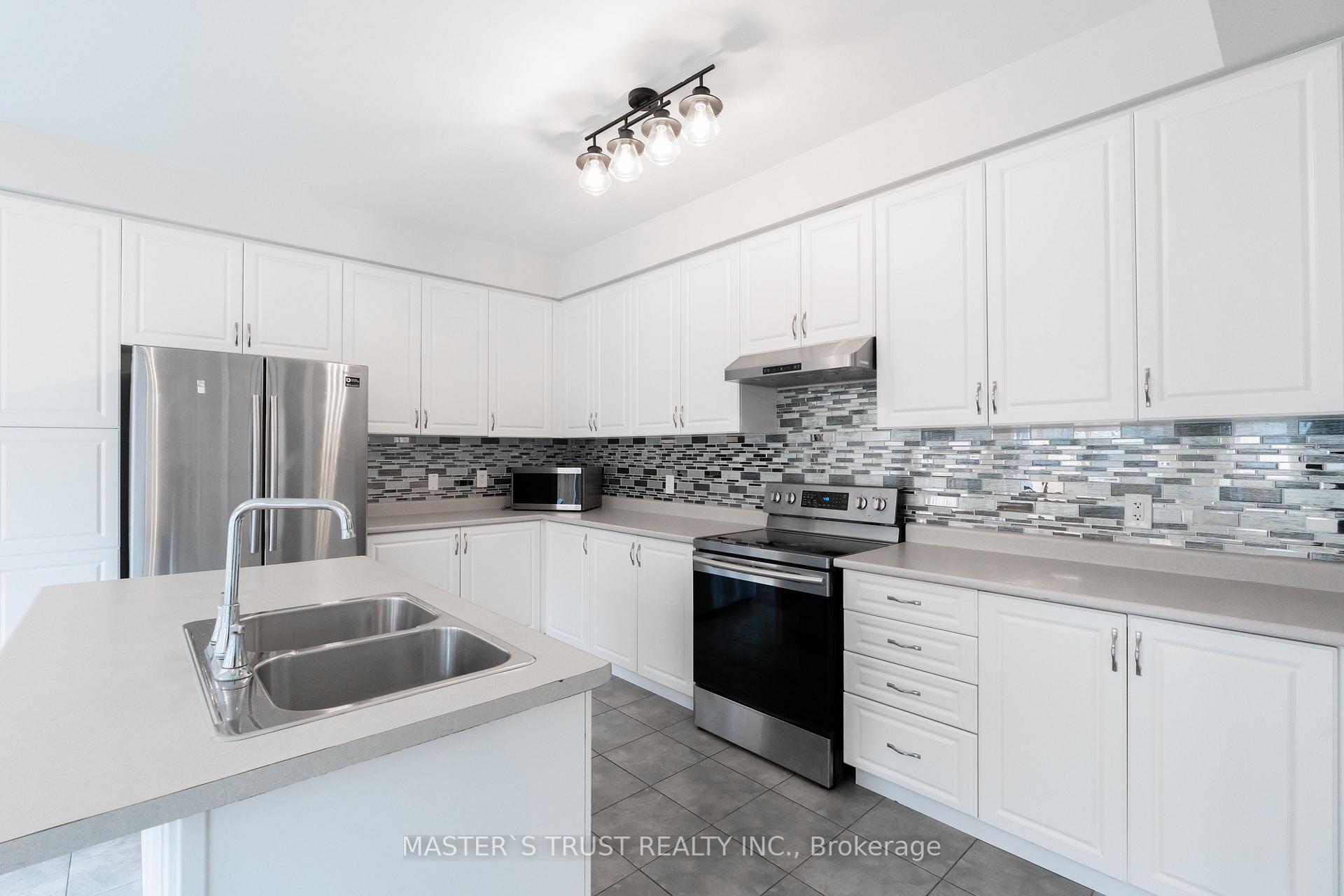 Photo 38 of 1562 Leger Way, Milton, Ford — HOMEH
