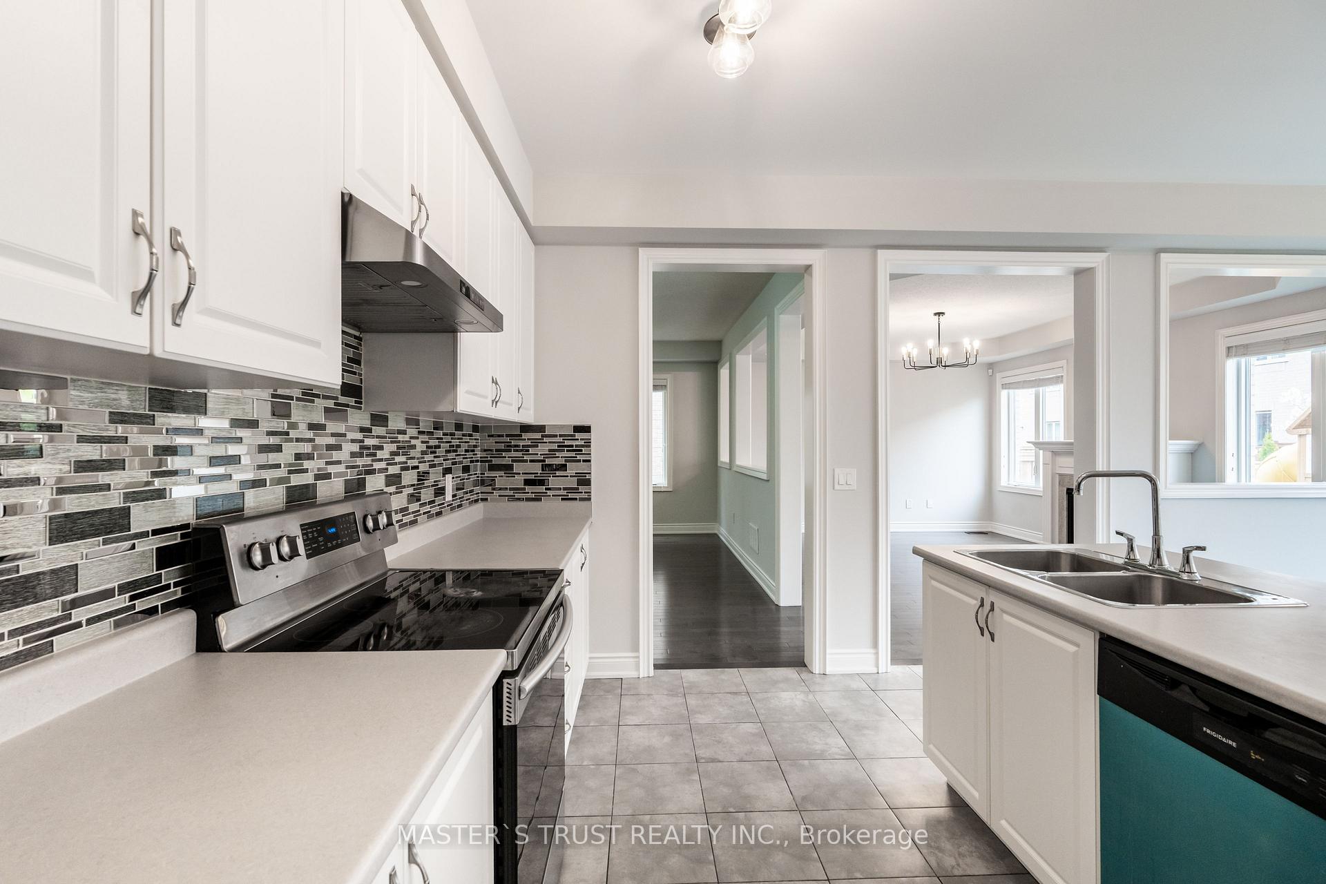 Photo 15 of 1562 Leger Way, Milton, Ford — HOMEH