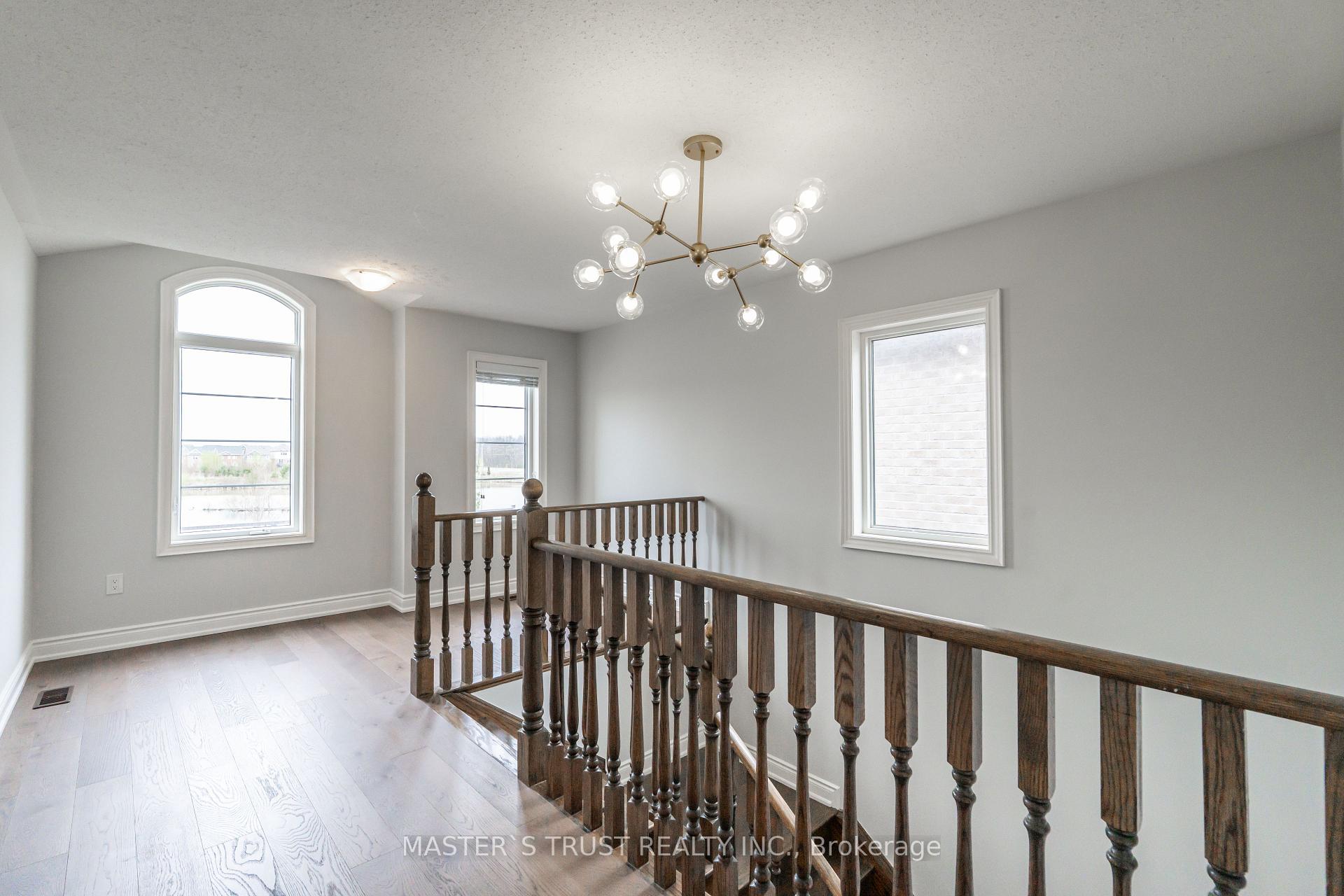 Photo 35 of 1562 Leger Way, Milton, Ford — HOMEH