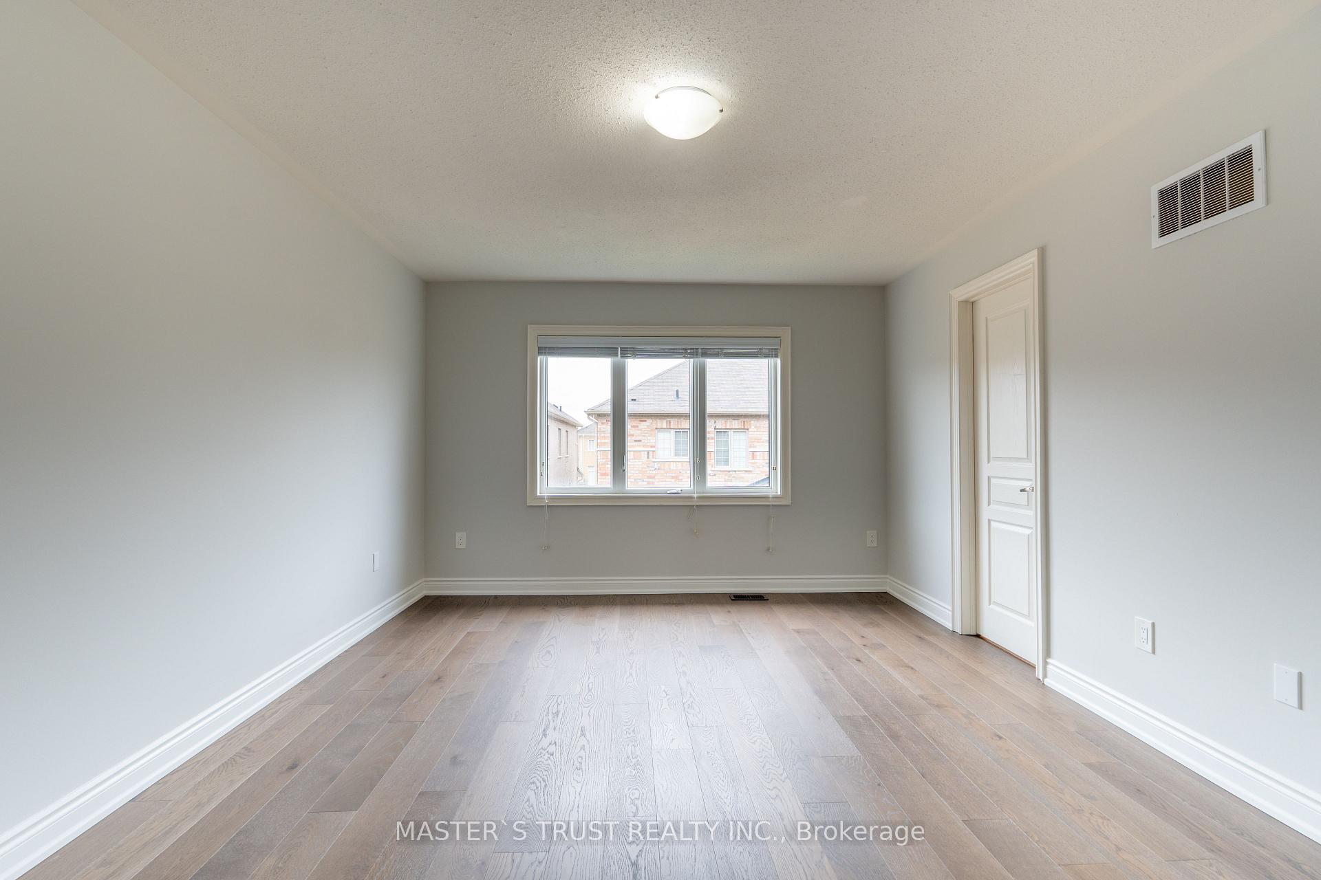 Photo 21 of 1562 Leger Way, Milton, Ford — HOMEH