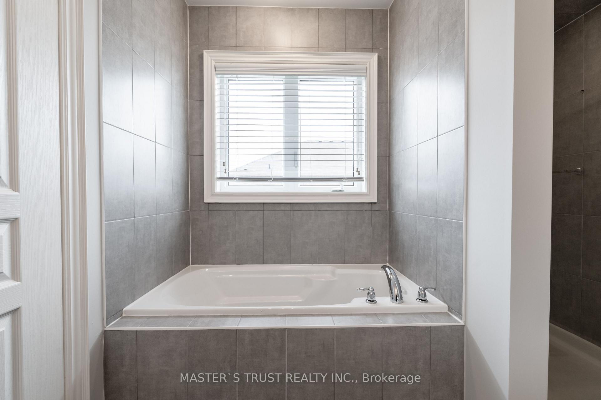 Photo 23 of 1562 Leger Way, Milton, Ford — HOMEH