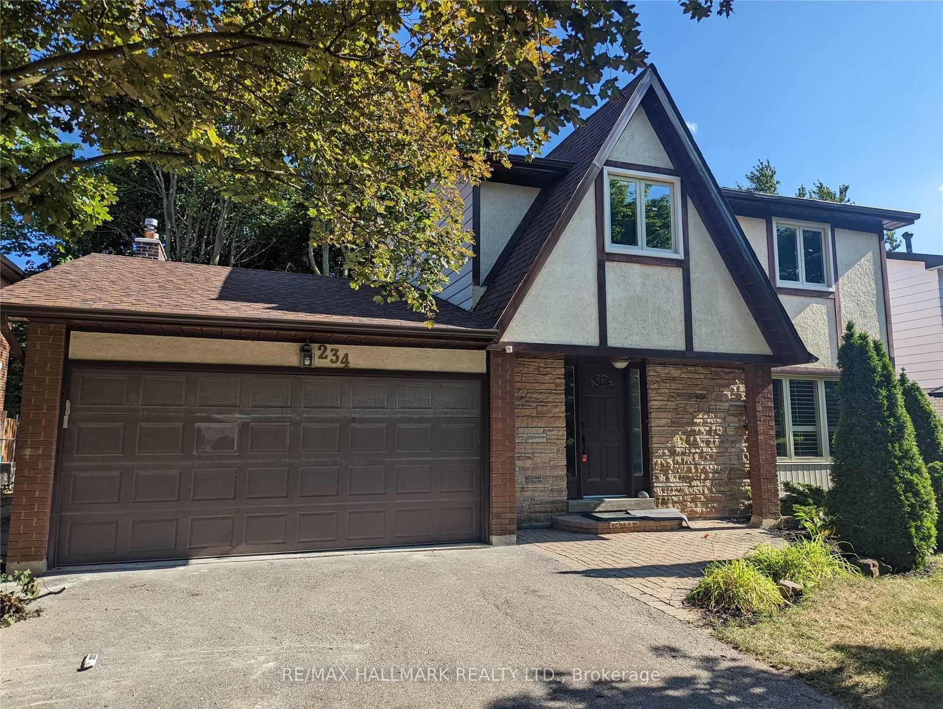 Photo 2 of 234 Romfield Circuit, Markham, Royal Orchard — HOMEH