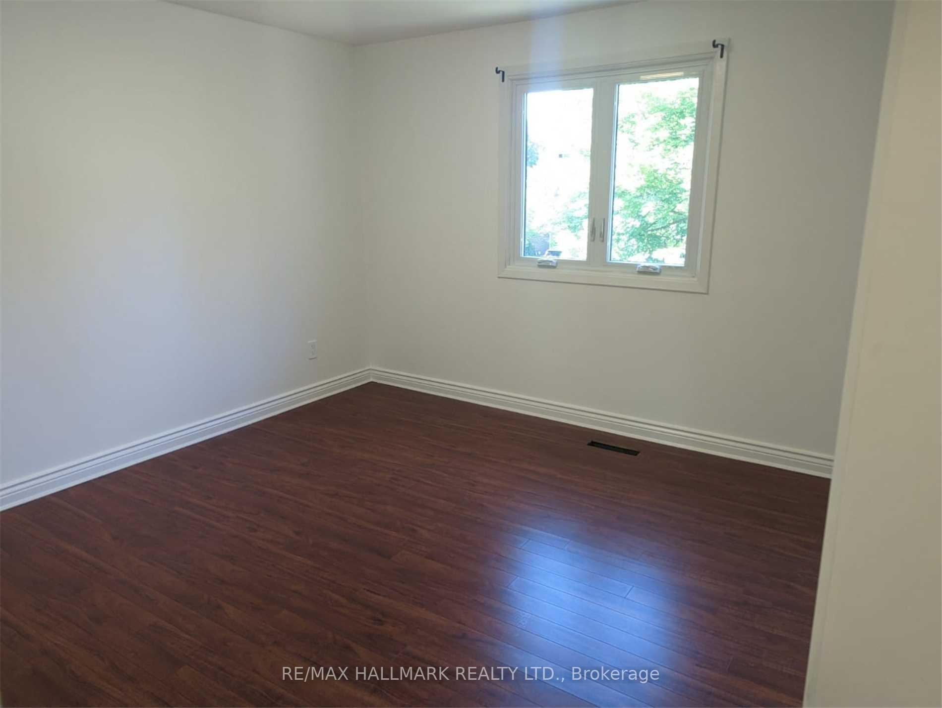 Photo 12 of 234 Romfield Circuit, Markham, Royal Orchard — HOMEH