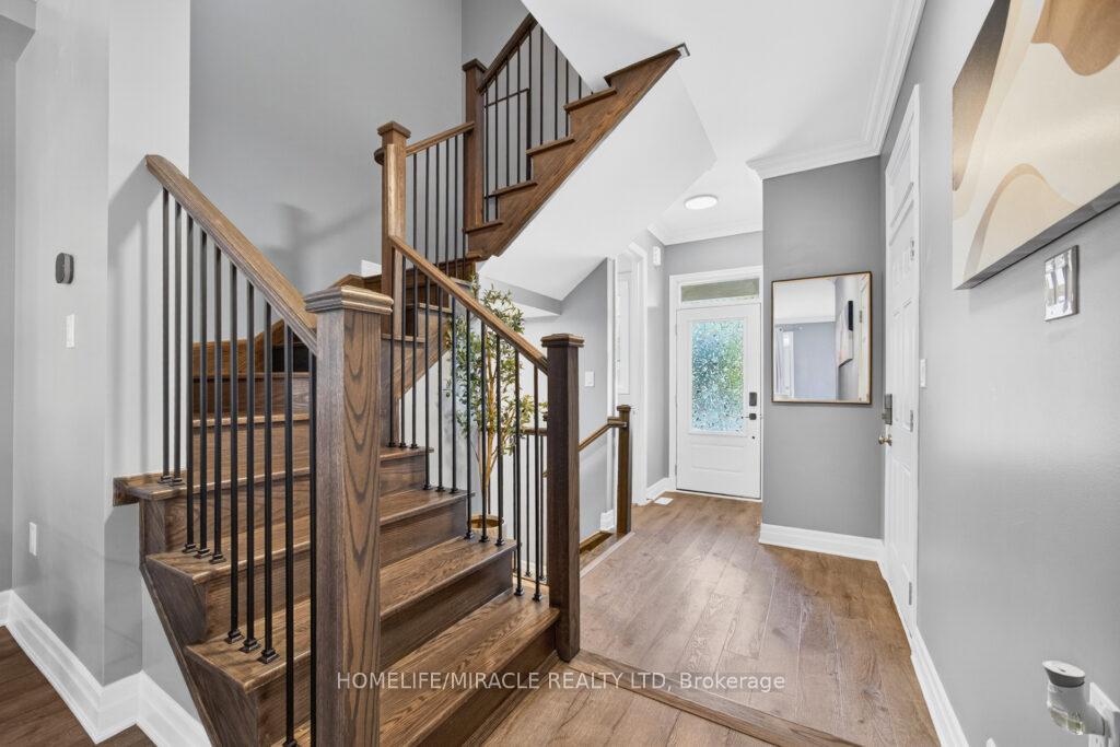 Photo 5 of 1681 Sauble Court, Milton, Bowes — HOMEH