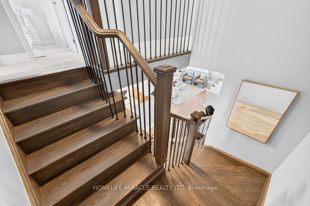 Photo 17 of 1681 Sauble Court, Milton, Bowes — HOMEH