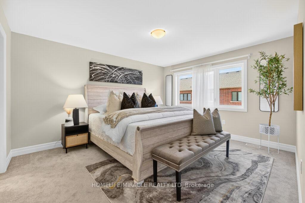 Photo 19 of 1681 Sauble Court, Milton, Bowes — HOMEH
