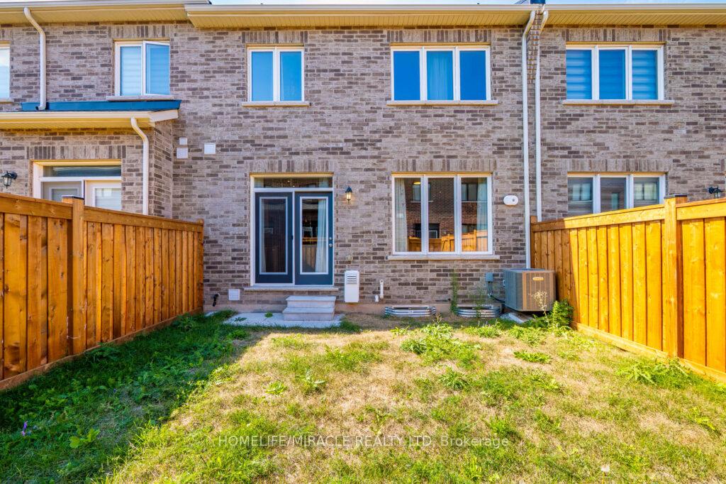 Photo 34 of 1681 Sauble Court, Milton, Bowes — HOMEH