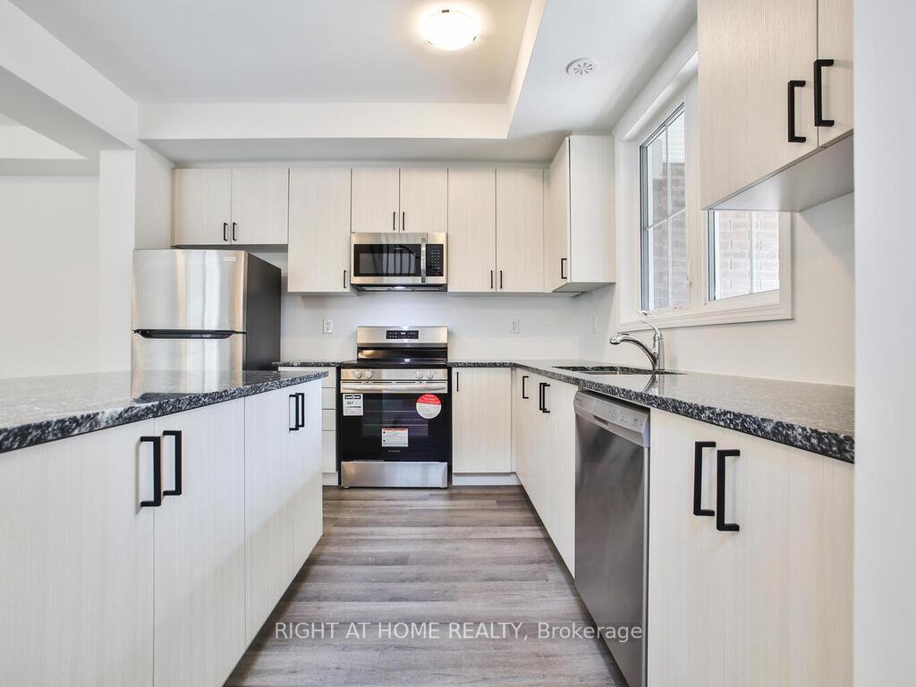 Photo 6 of Unit 63, 1317 Leriche Way, Milton, Bowes — HOMEH