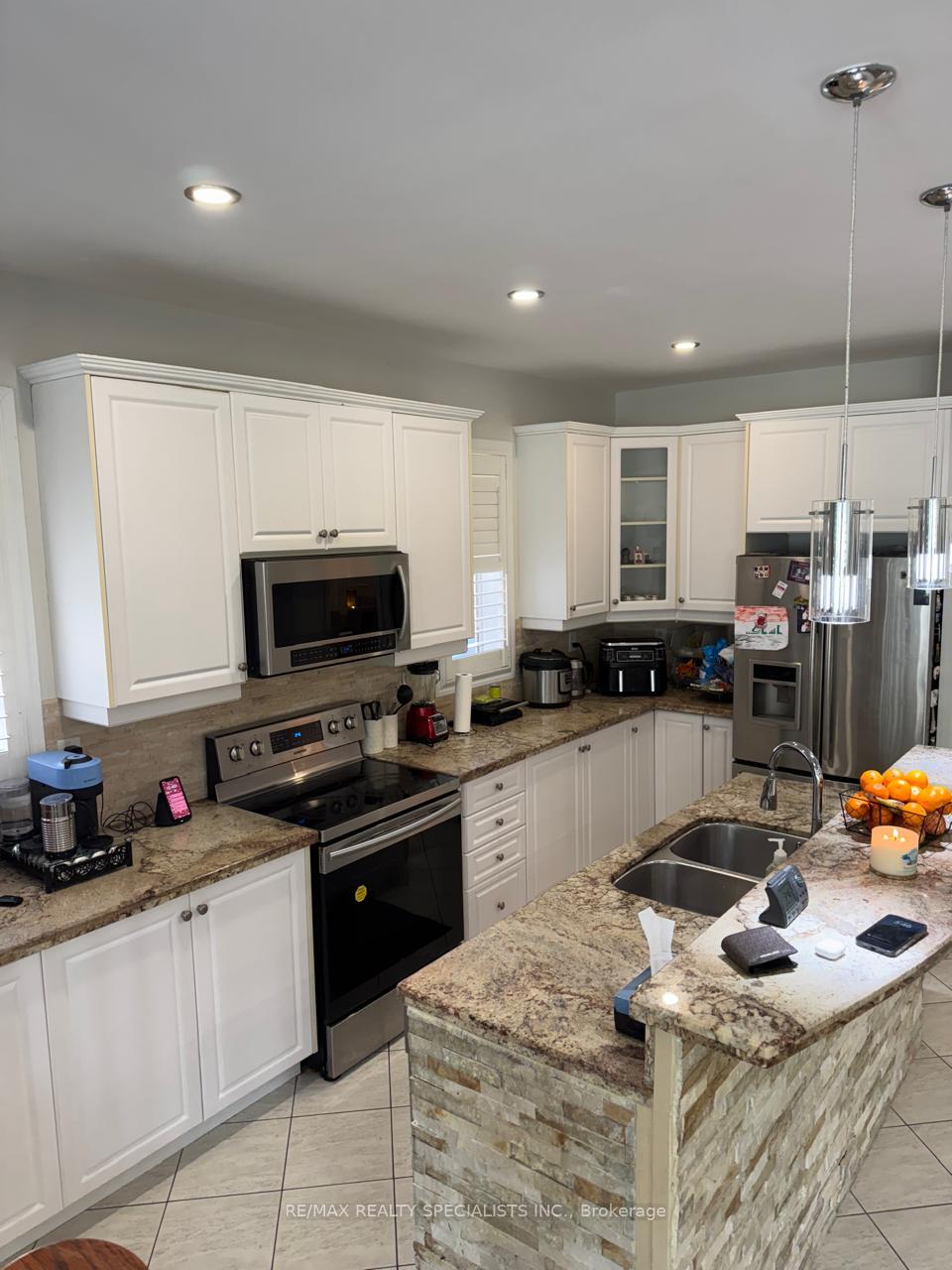 Photo 21 of Unit Upper, 524 Cusick Circle, Milton, Harrison — HOMEH