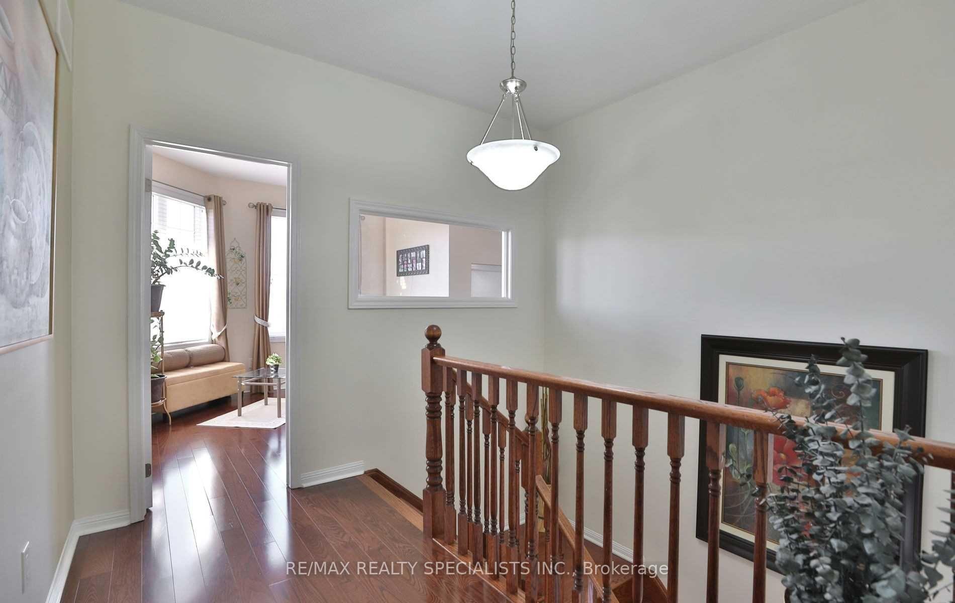 Photo 9 of Unit Upper, 524 Cusick Circle, Milton, Harrison — HOMEH