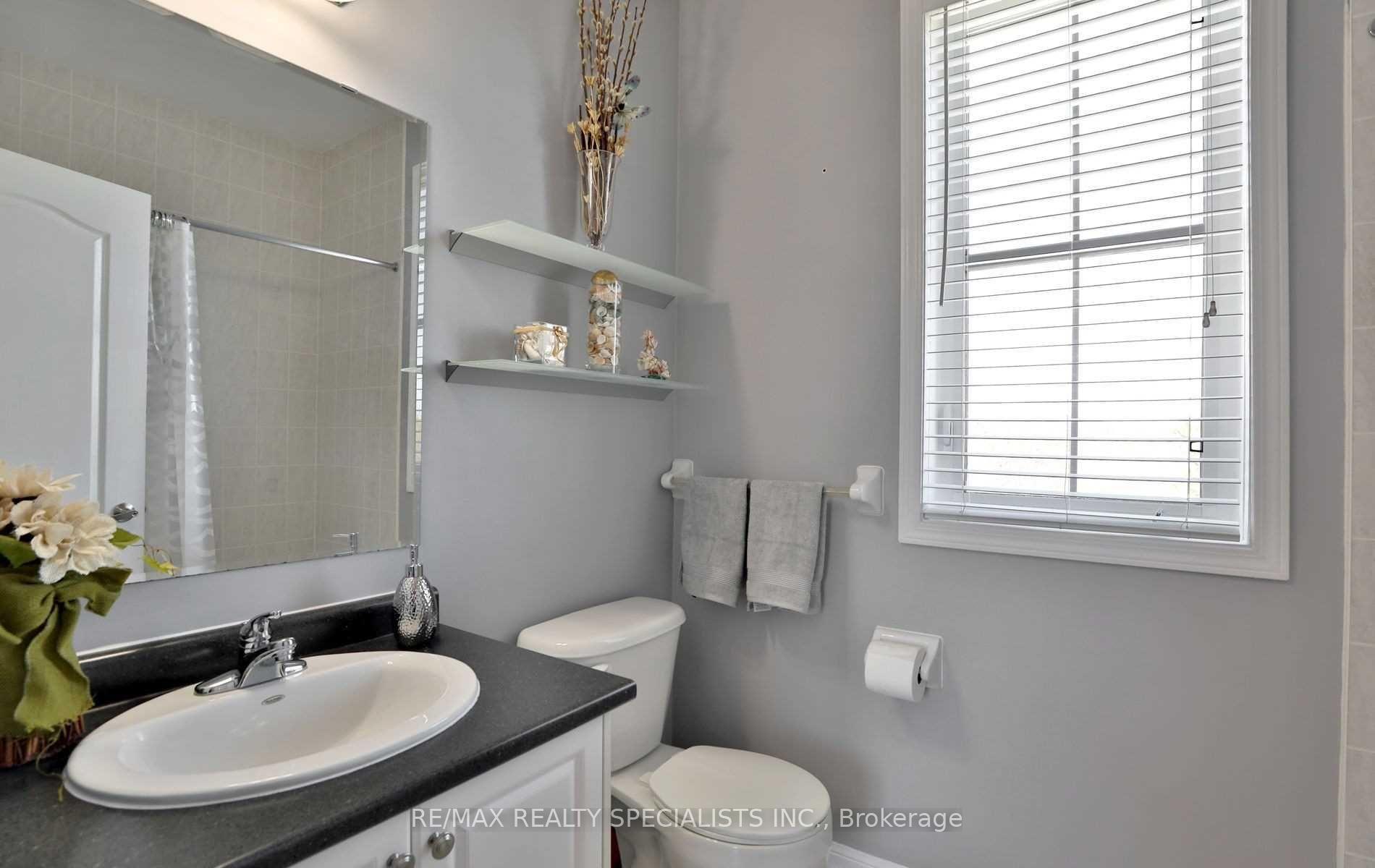Photo 31 of Unit Upper, 524 Cusick Circle, Milton, Harrison — HOMEH