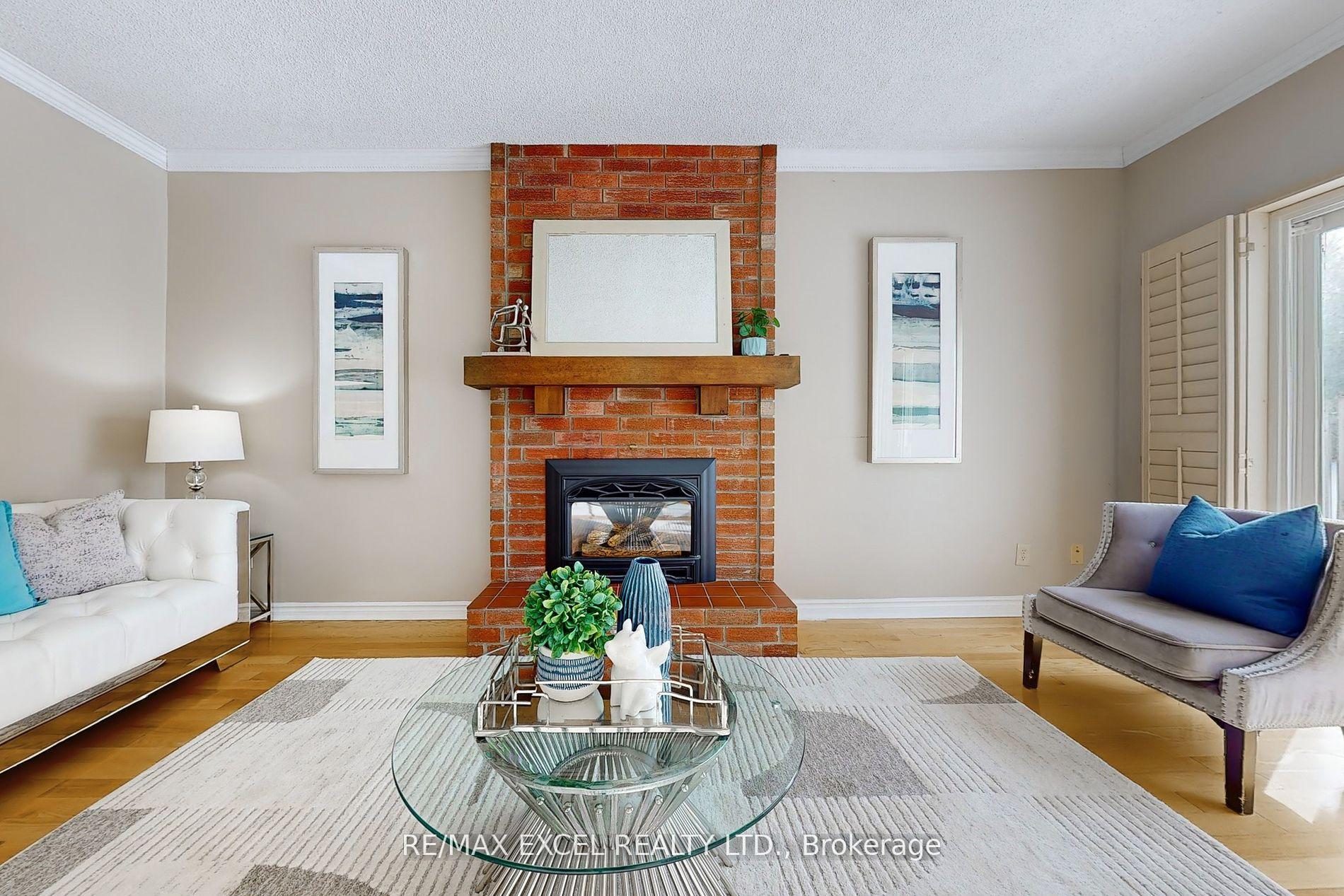 Photo 10 of 31 Barlow Road, Markham, Unionville — HOMEH