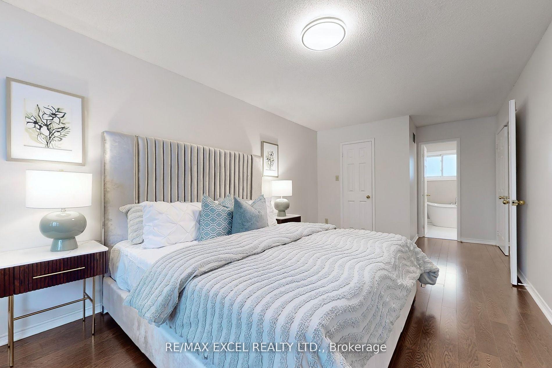 Photo 18 of 31 Barlow Road, Markham, Unionville — HOMEH
