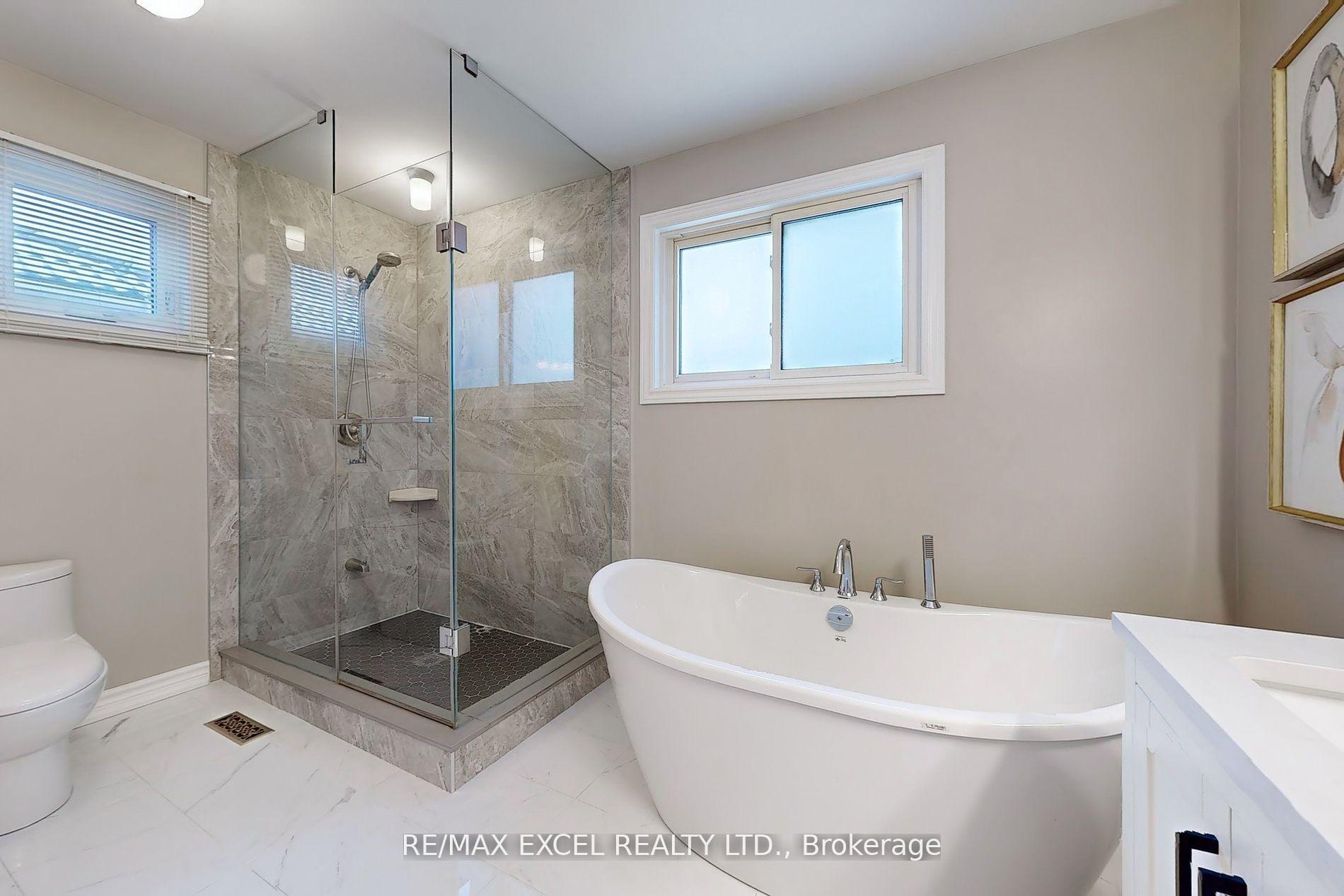 Photo 20 of 31 Barlow Road, Markham, Unionville — HOMEH