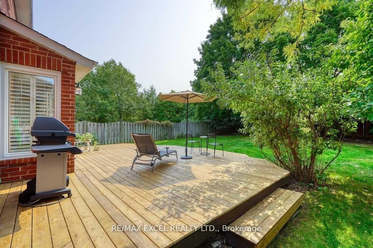 Photo 37 of 31 Barlow Road, Markham, Unionville — HOMEH