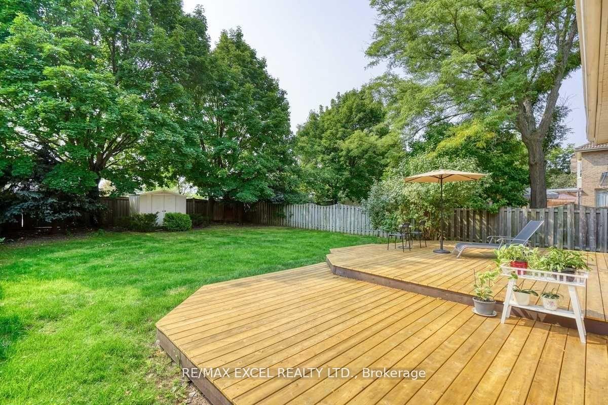 Photo 38 of 31 Barlow Road, Markham, Unionville — HOMEH