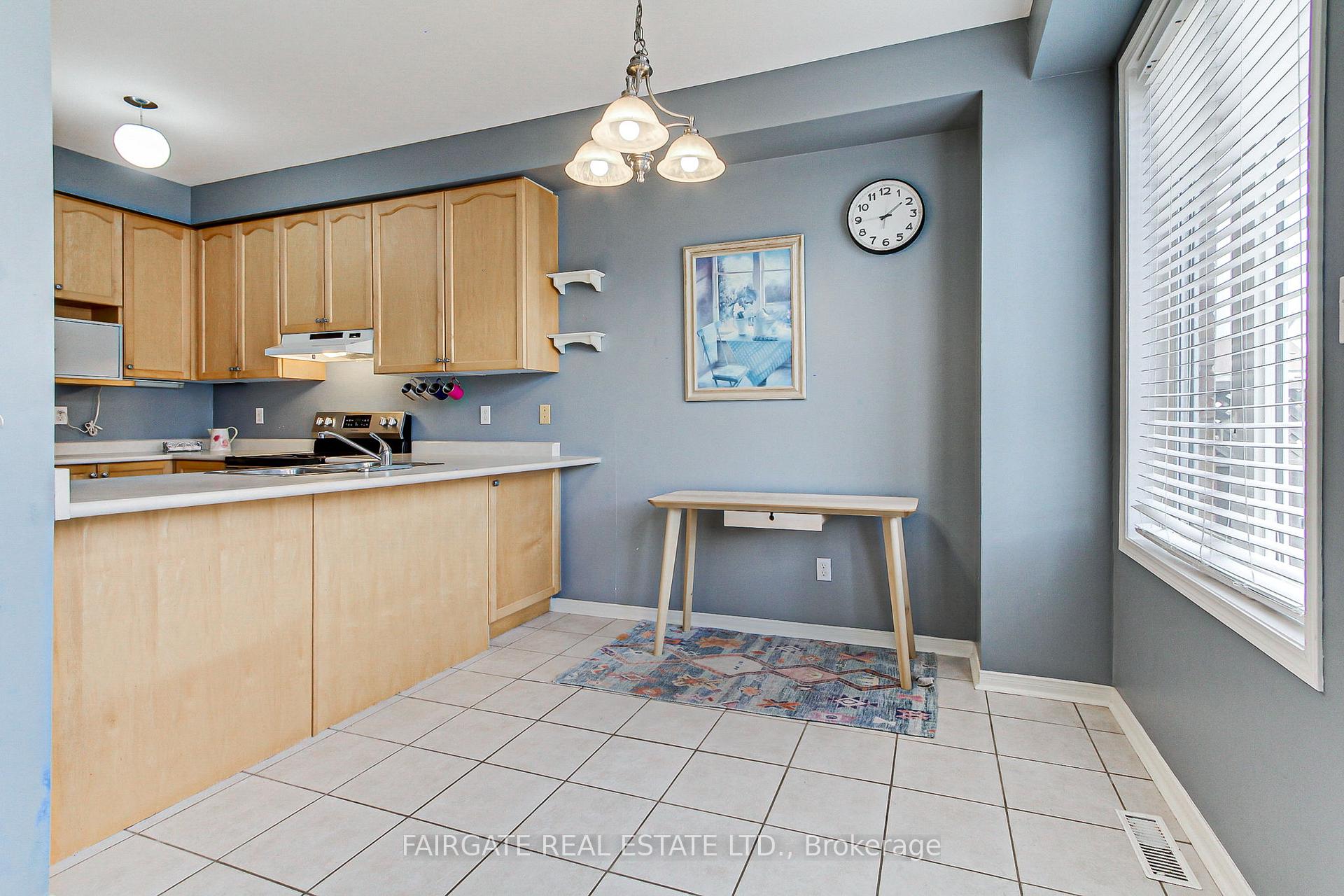 Photo 16 of 9 Colty Drive, Markham, Angus Glen — HOMEH