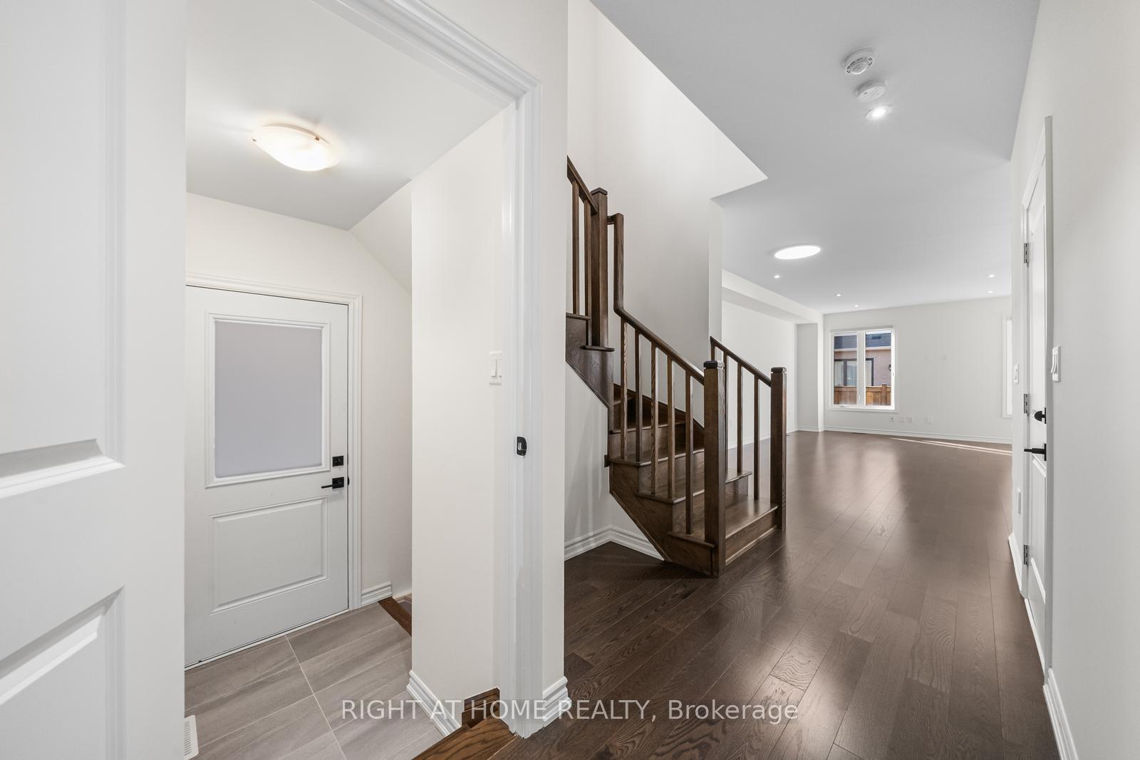 Photo 17 of 471 Bergamot Avenue, Milton, Walker — HOMEH