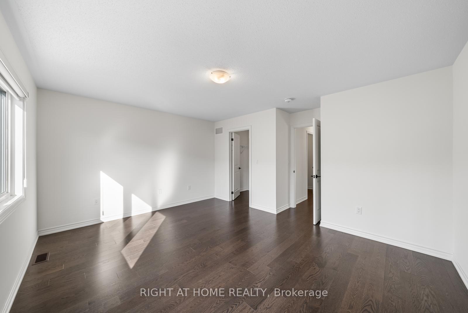 Photo 21 of 471 Bergamot Avenue, Milton, Walker — HOMEH