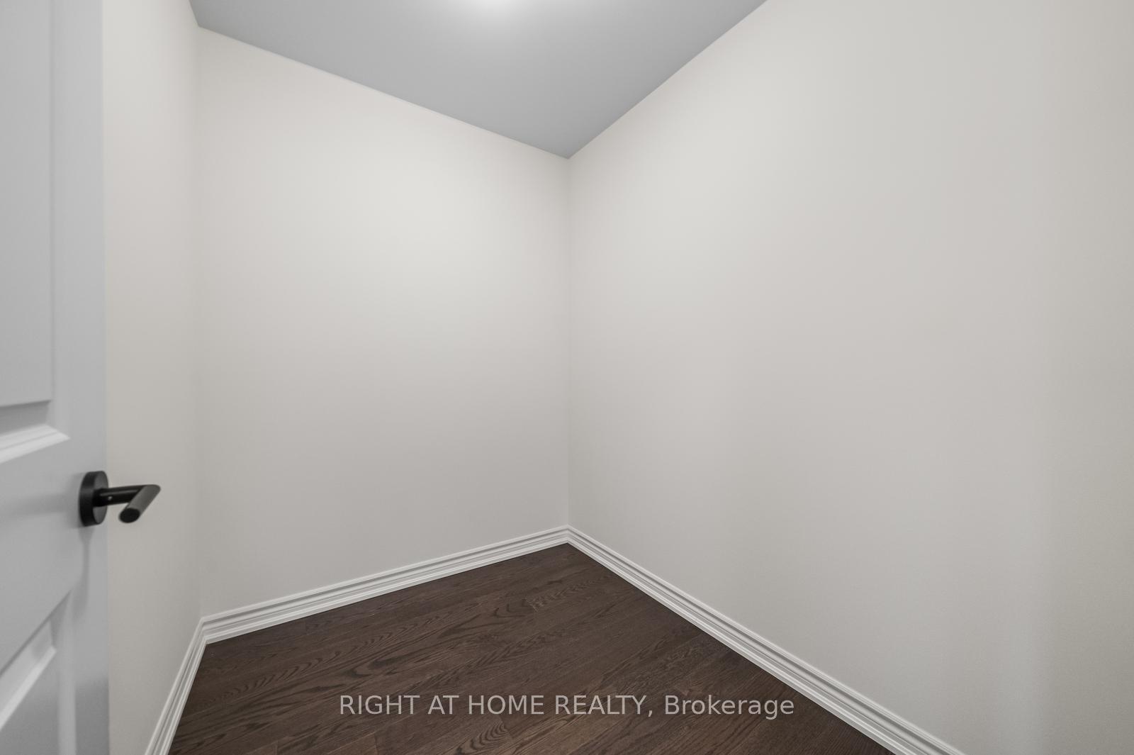 Photo 35 of 471 Bergamot Avenue, Milton, Walker — HOMEH