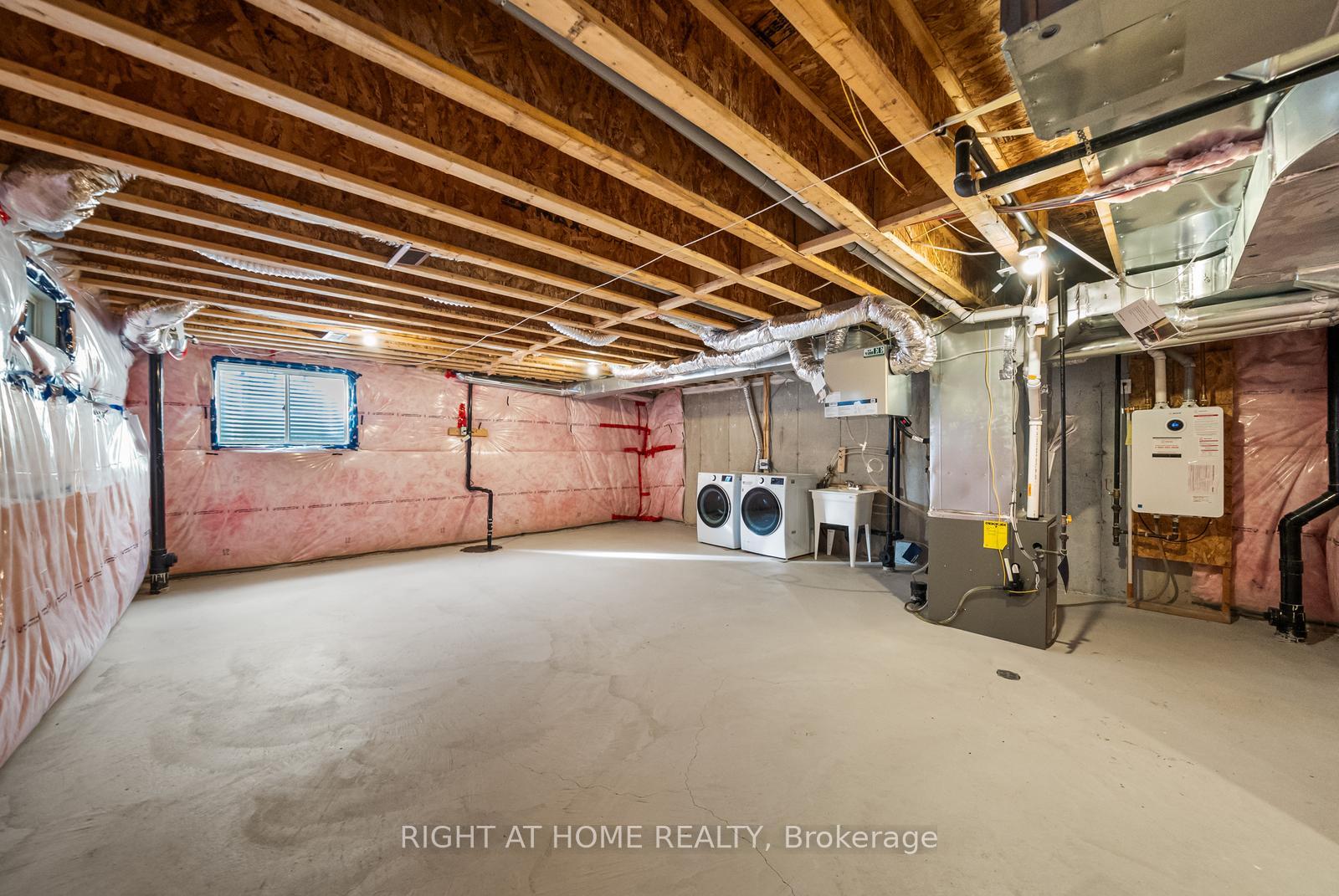 Photo 36 of 471 Bergamot Avenue, Milton, Walker — HOMEH