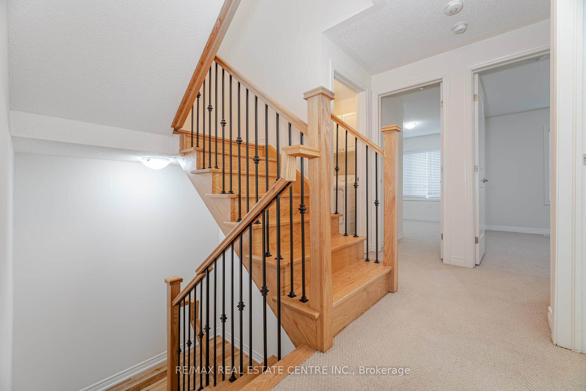 Photo 20 of 8 Talence Drive, Hamilton, Stoney Creek — HOMEH