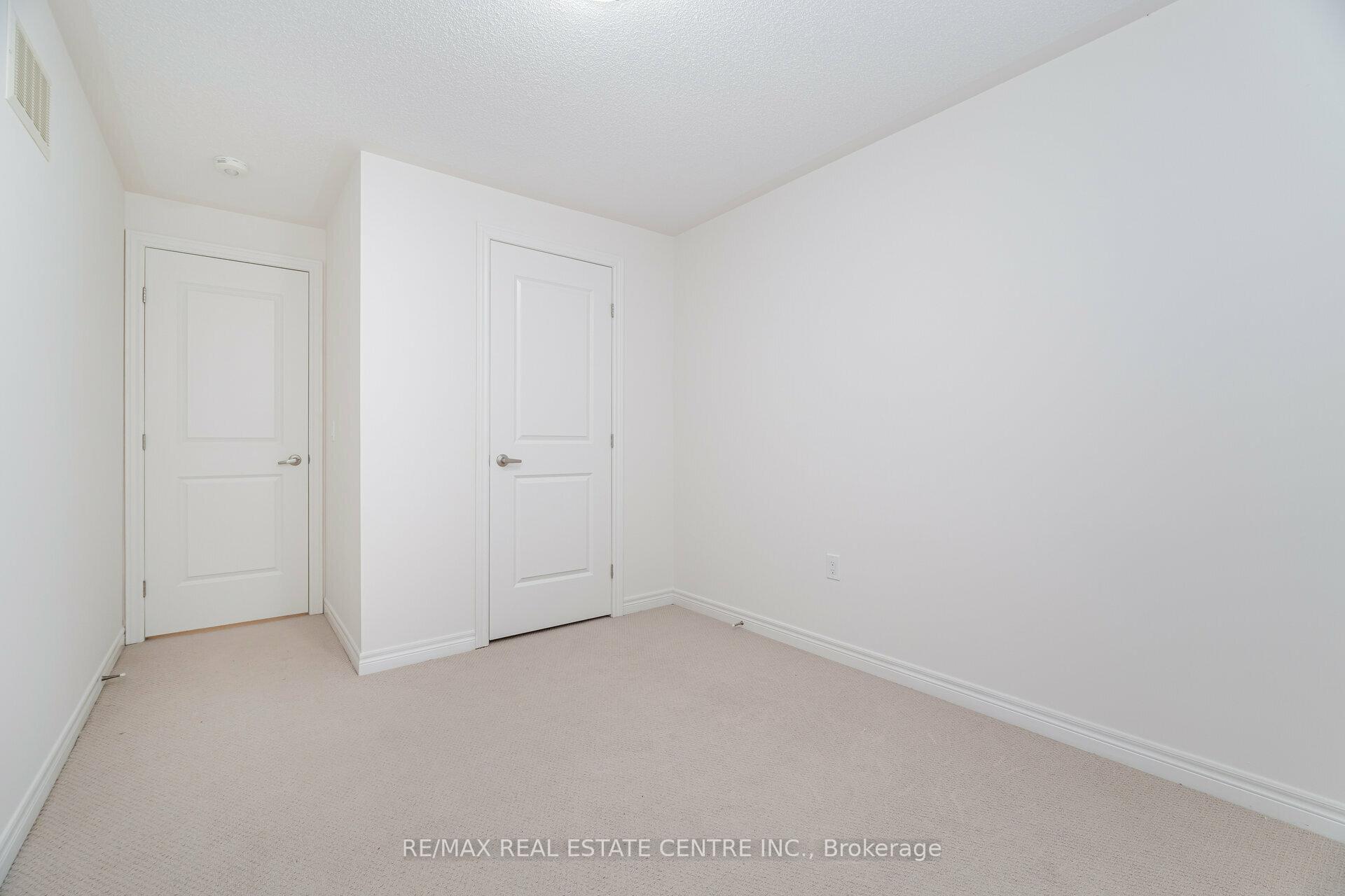 Photo 28 of 8 Talence Drive, Hamilton, Stoney Creek — HOMEH