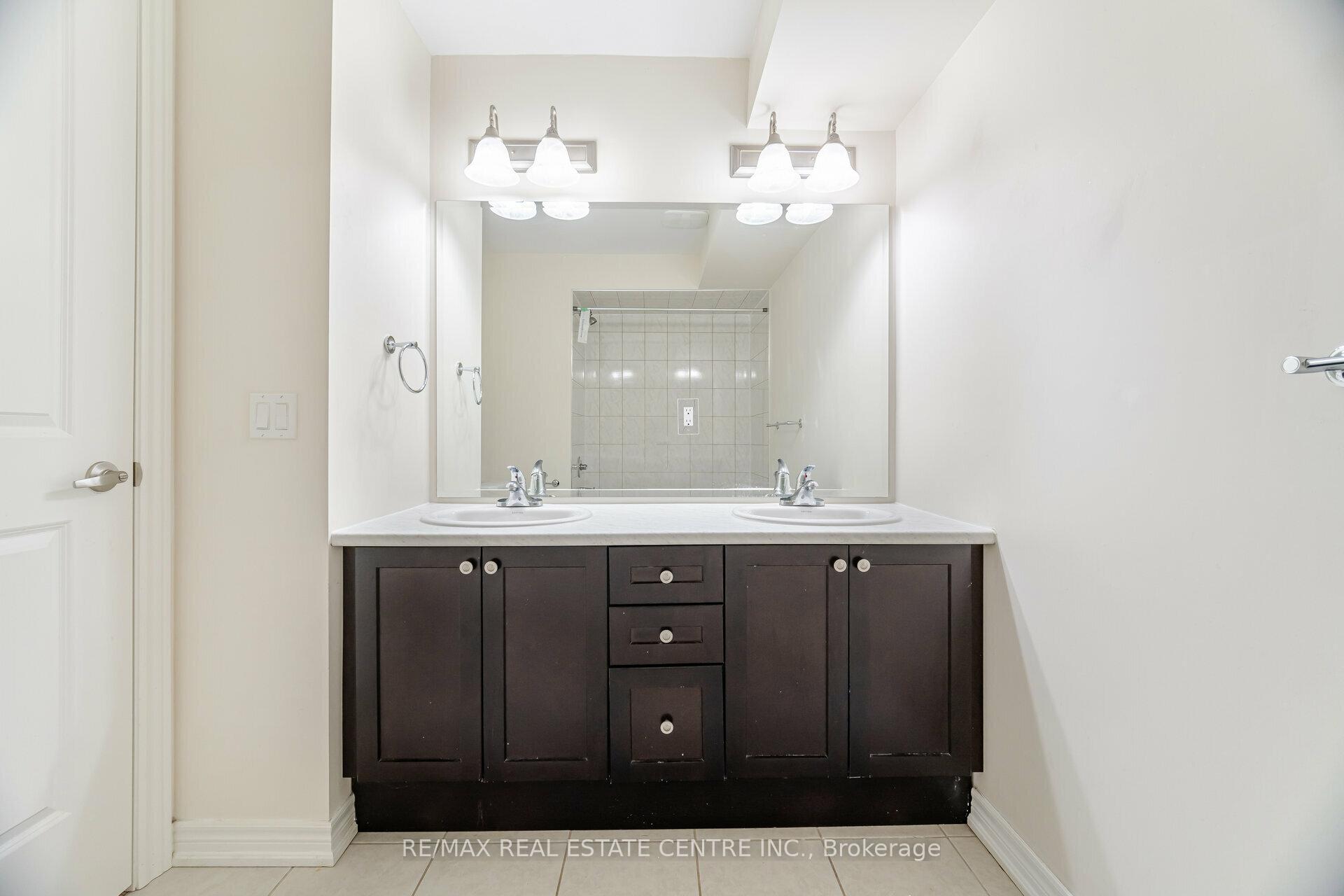 Photo 29 of 8 Talence Drive, Hamilton, Stoney Creek — HOMEH