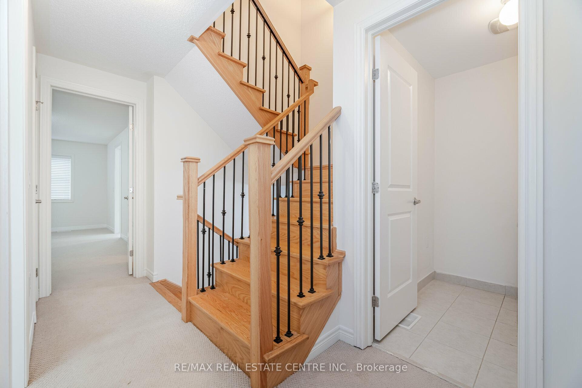 Photo 32 of 8 Talence Drive, Hamilton, Stoney Creek — HOMEH