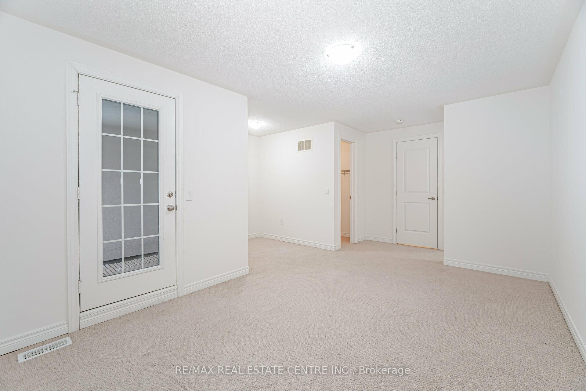 Photo 35 of 8 Talence Drive, Hamilton, Stoney Creek — HOMEH