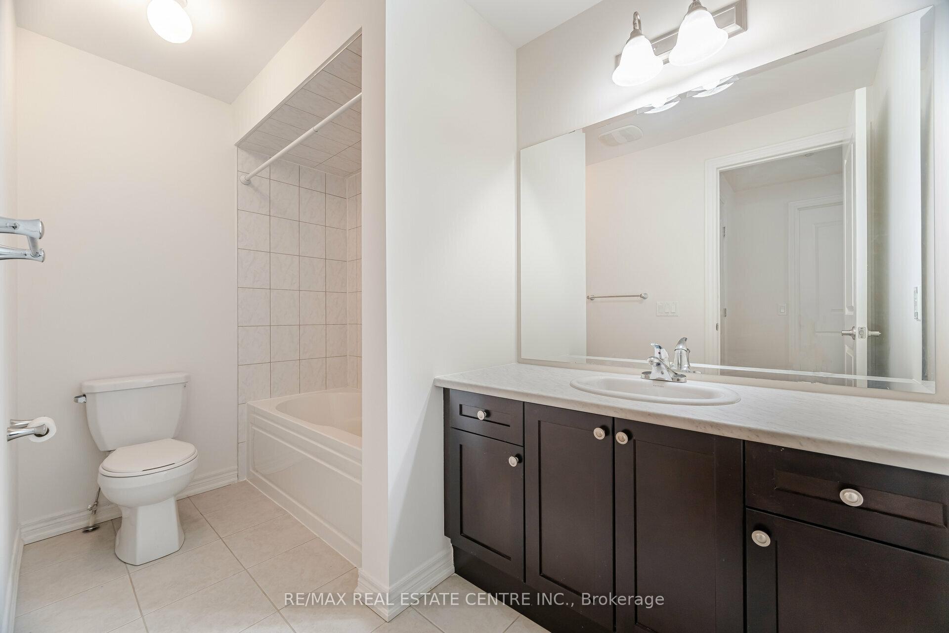 Photo 39 of 8 Talence Drive, Hamilton, Stoney Creek — HOMEH