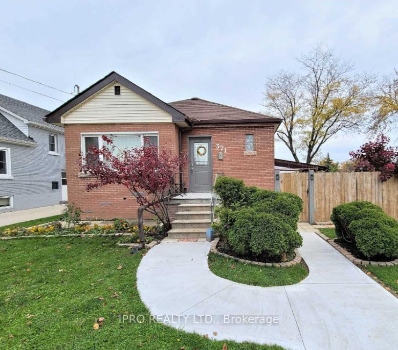 Front of Unit (Upper), 371 East 28th Street