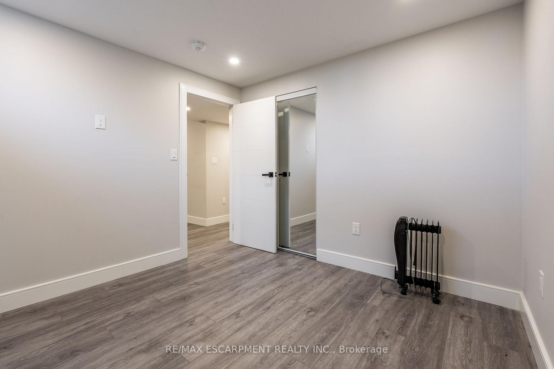 Photo 15 of Unit Bsmnt, 70 Rockledge Drive, Hamilton, Stoney Creek Mountain — HOMEH