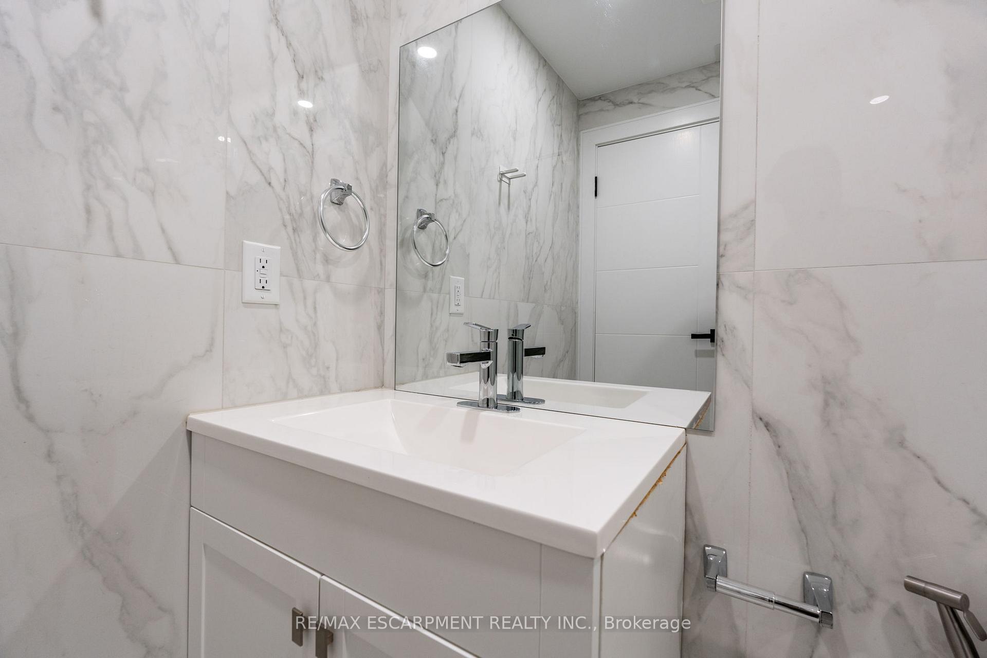 Photo 20 of Unit Bsmnt, 70 Rockledge Drive, Hamilton, Stoney Creek Mountain — HOMEH