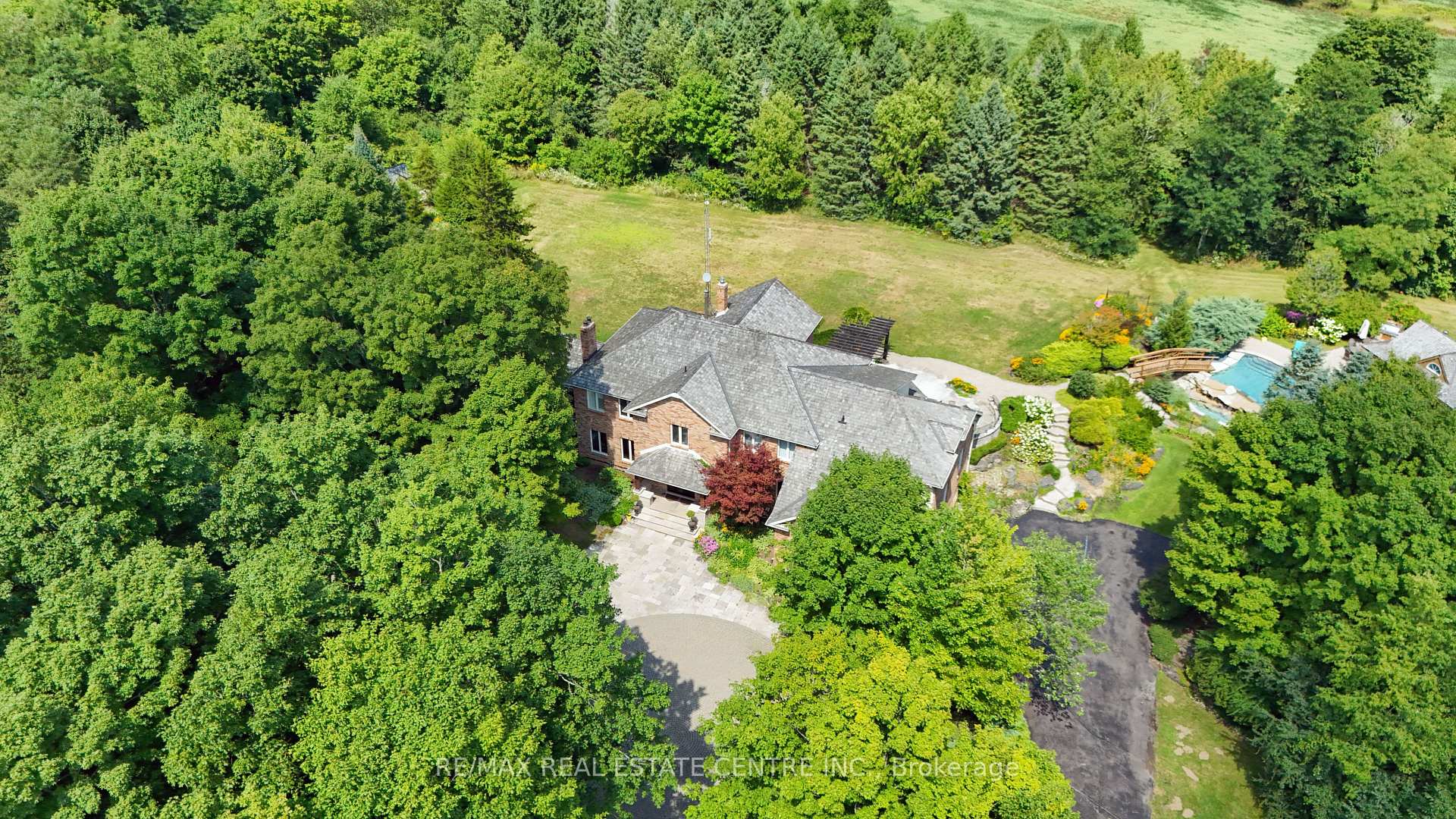 Photo 1 of 13701 4th Nassagaweya Line, Milton, Rural Nassagaweya — HOMEH