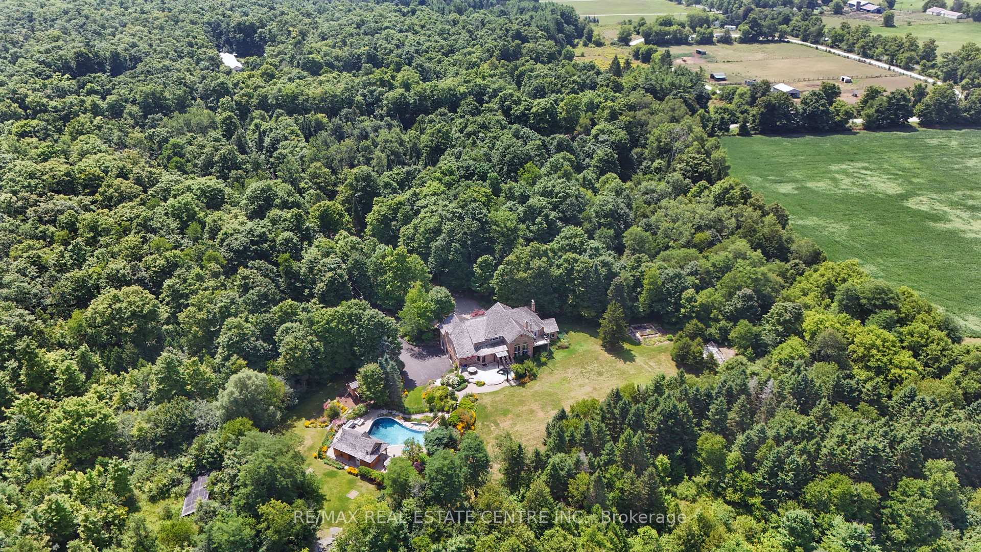 Photo 21 of 13701 4th Nassagaweya Line, Milton, Rural Nassagaweya — HOMEH